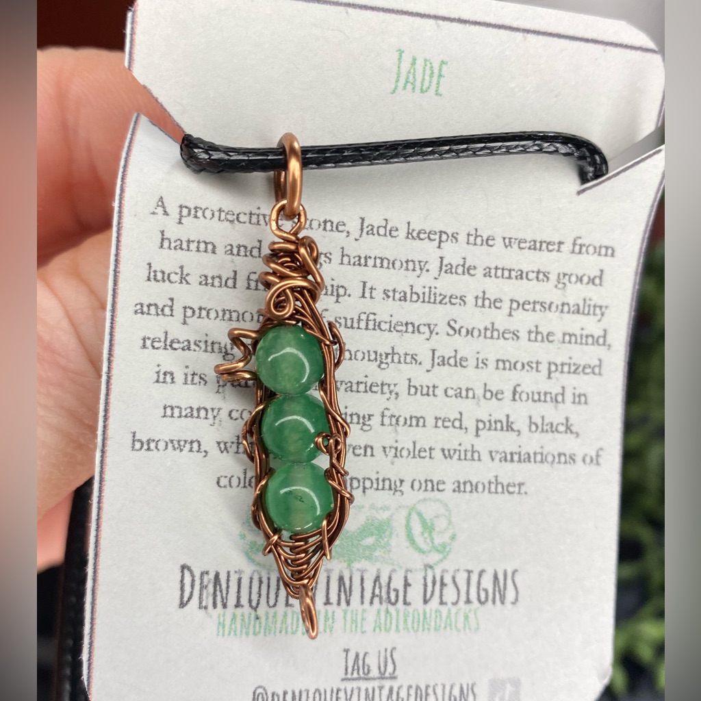 Green Jade Pea In A Pod Custom Peapod Pendant Necklace Mothers Gift